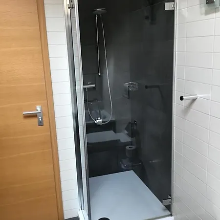 Apartment Bim Buehlmaettli 4 Bett *